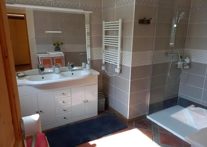 Les Vallons Du Lot Πανσιόν Gorses